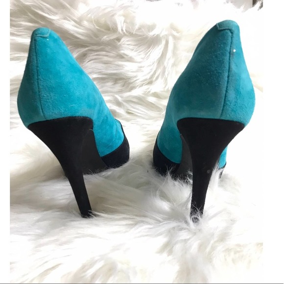 Bcbgmaxazria | Pandee Suede Blue & Black Platform Heels - Picture 5 of 10